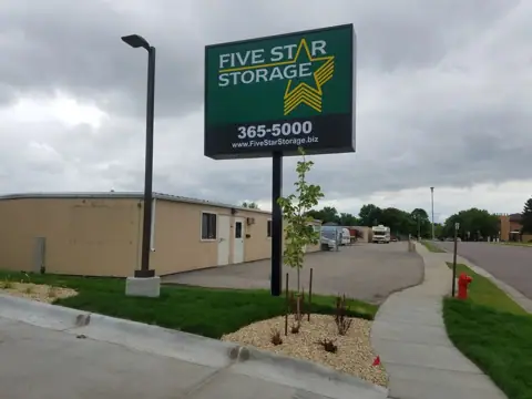 Five Star Storage photo 3