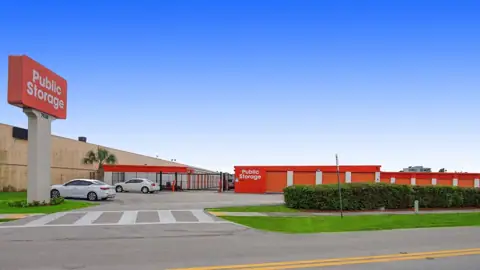 Public Storage in Hialeah, FL