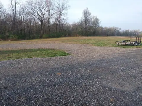 Freeman spur rd RV and boat storage in West Frankfort, IL
