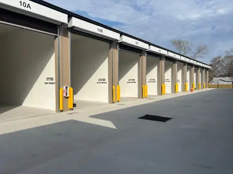 New Smyrna Beach Boat & Storage Vault in New Smyrna Beach, FL