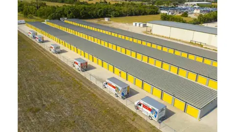 Storage King USA in Seguin, TX