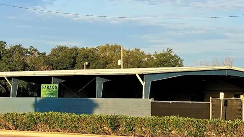 Faraon Storage in Beeville, TX