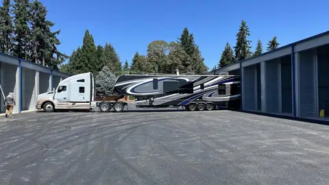 Bridges RV Storage Inc. in Salem, OR