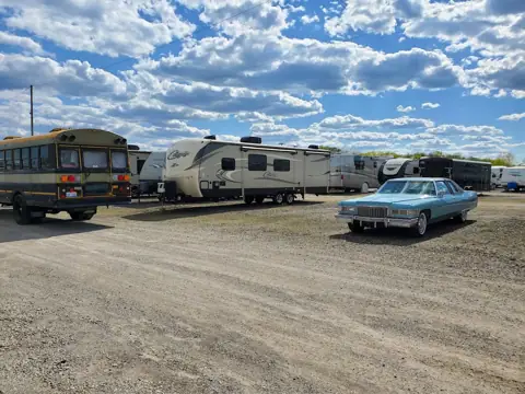 M&R RV Storage in Shelby Township, MI
