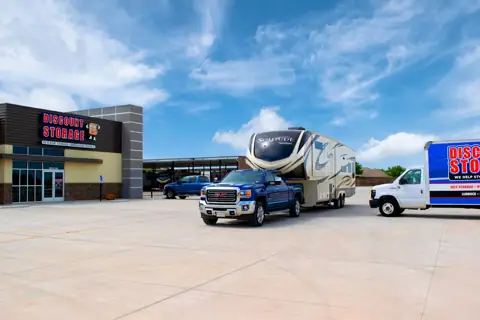 Discount Storage: RV, Boat Storage, & Shop Rentals in Lubbock, TX