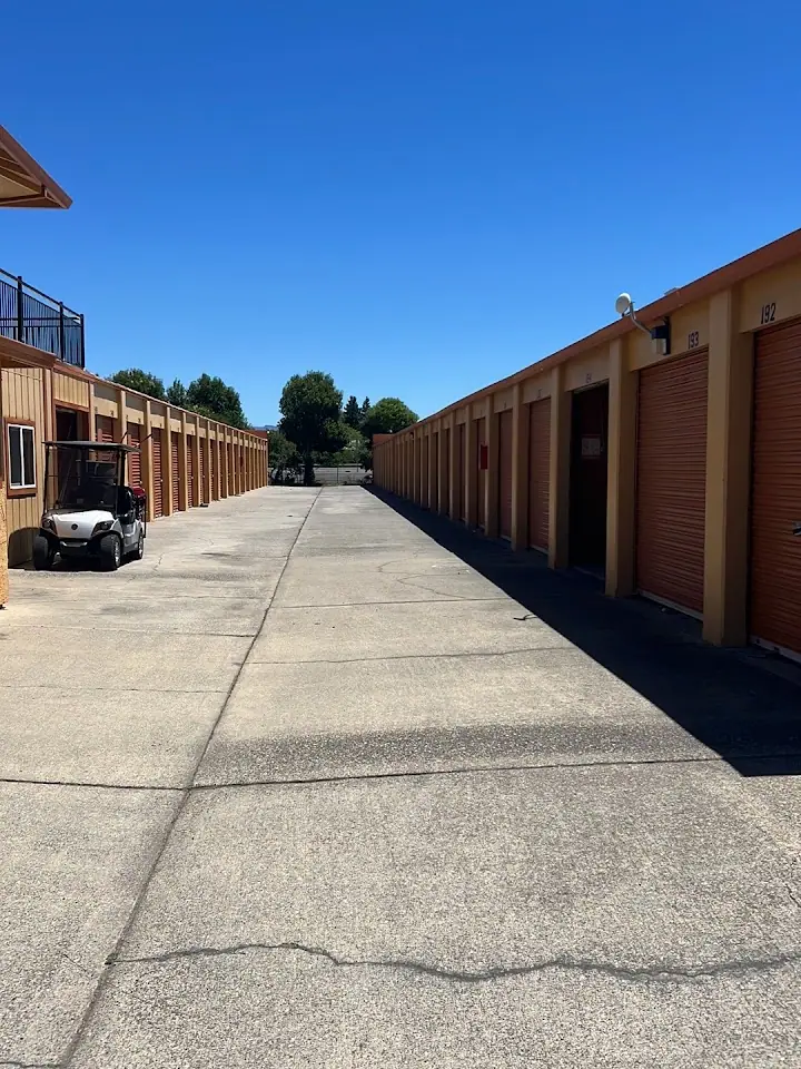 Honey Run Self Storage, RV storage in Chico
