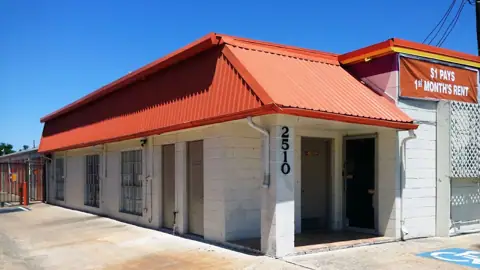Public Storage in Houston, TX