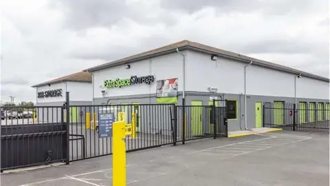 Extra Space Storage in Chantilly, VA