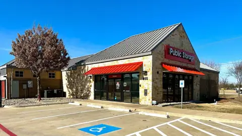 Public Storage photo 2