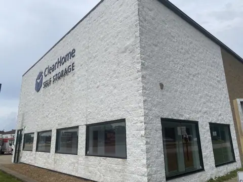 ClearHome Self Storage in Warren, MI