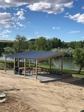 Rivers Edge RV and Cabins Resort in Evansville, WY