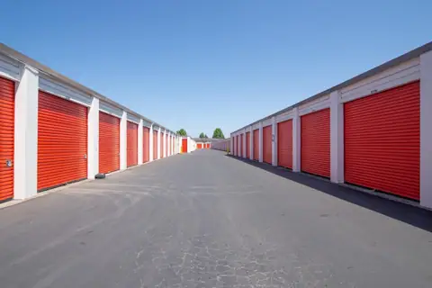 Public Storage photo 2