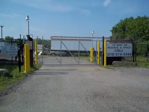 Dan's Dry Dock in Cleveland, OH