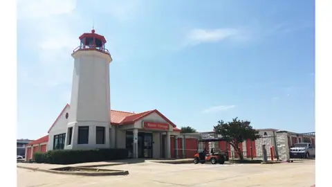 Public Storage in Lewisville, TX