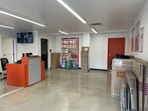 Public Storage photo 3