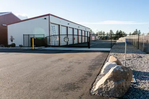 Giant Storage in Post Falls, ID