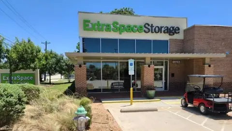 Extra Space Storage photo 2