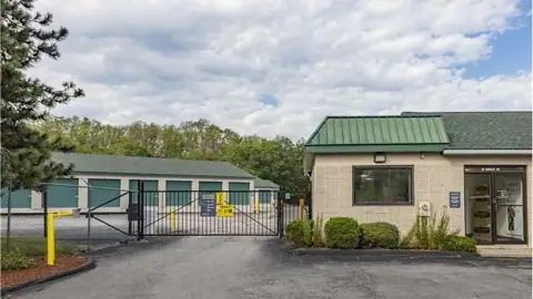 Extra Space Storage in Shrewsbury, MA