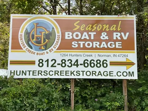 Hunterscreekstorage in Norman, IN