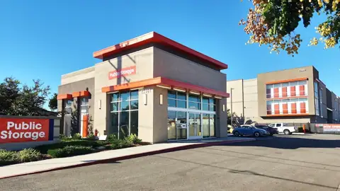 Public Storage in Santa Fe Springs, CA