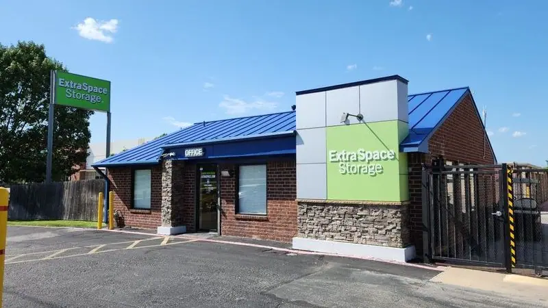 Extra Space Storage, RV storage in Benbrook