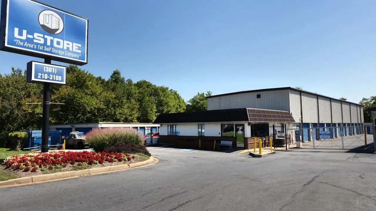 U-Store - Laurel, RV storage in Laurel