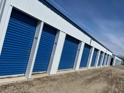 A A Mini Warehouse & Vehicle in Adrian, MI