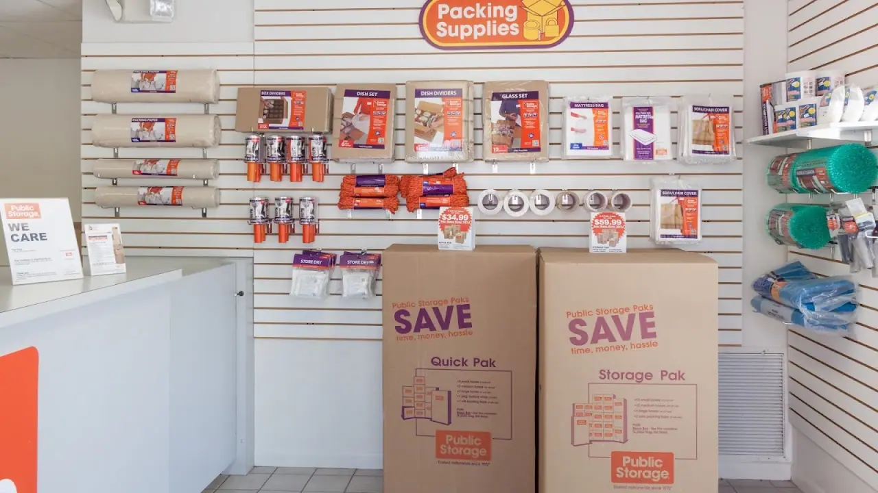 Public Storage, RV storage in Miami