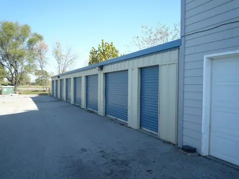 Armor Storage - I-29 in Council Bluffs, IA