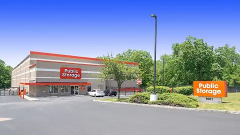 Public Storage photo 2