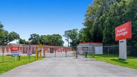 Public Storage photo 2