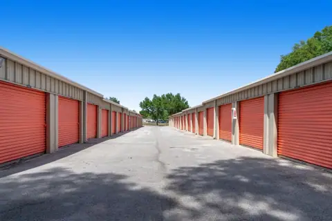 Public Storage photo 3