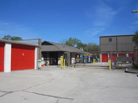 Self-Storage at U-Haul in New Port Richey, FL