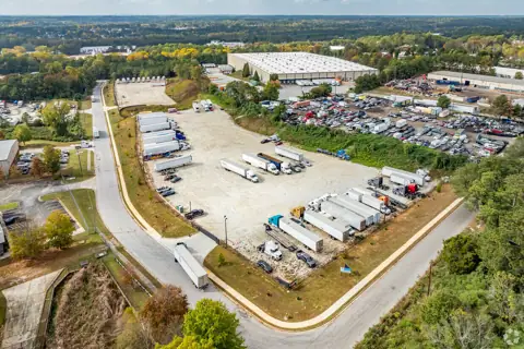 TRUX Parking in Lithonia, GA