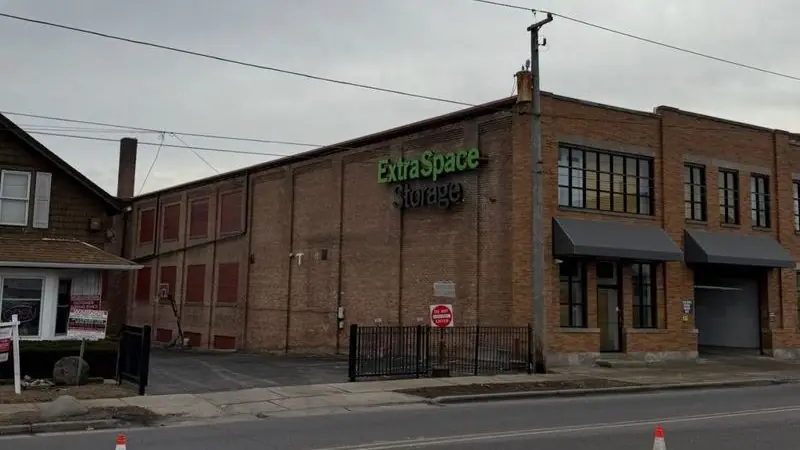 Extra Space Storage, RV storage in Aurora