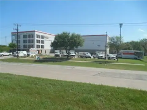 Self-Storage at U-Haul in Grapevine, TX
