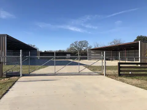North Dowling Storage Solutions in College Station, TX