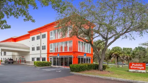 Public Storage in Hialeah, FL