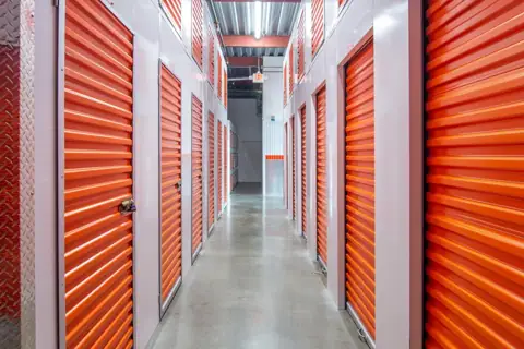 Public Storage photo 2