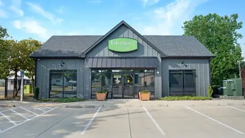 Extra Space Storage in Hollywood, MD