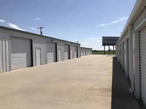 Lakeside Properties Self Storage & House Rental in Hastings, NE