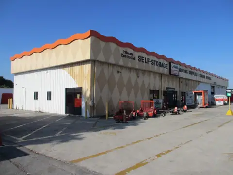 Self-Storage at U-Haul in Fort Lauderdale, FL