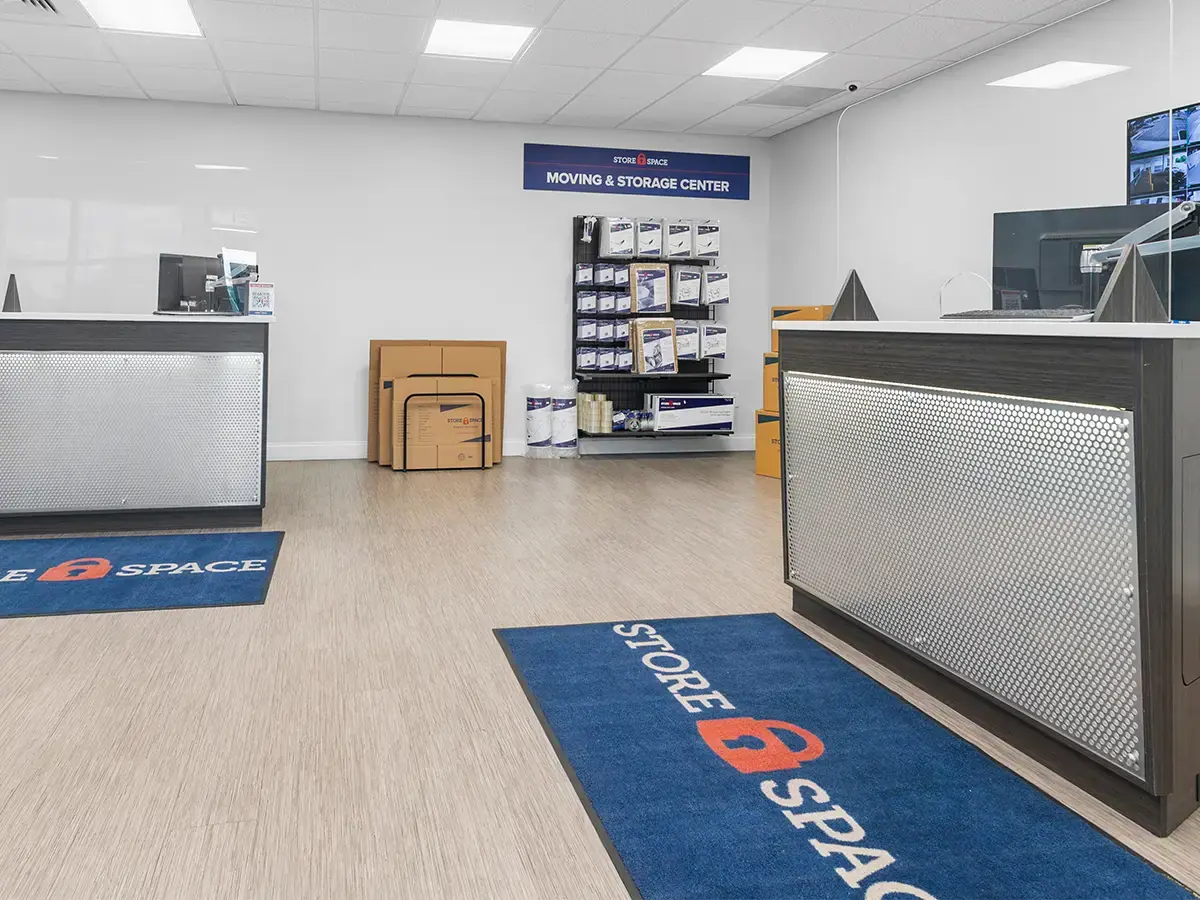 Store Space Self Storage, RV storage in Tampa