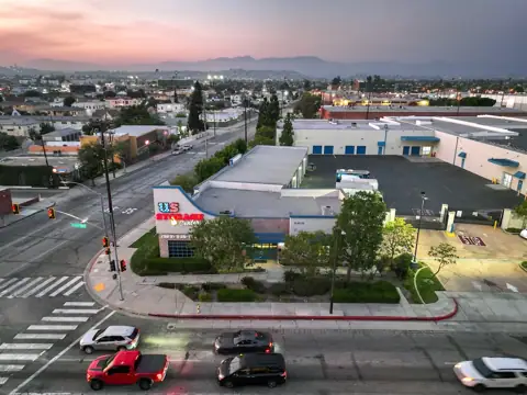 US Storage Centers in Commerce, CA