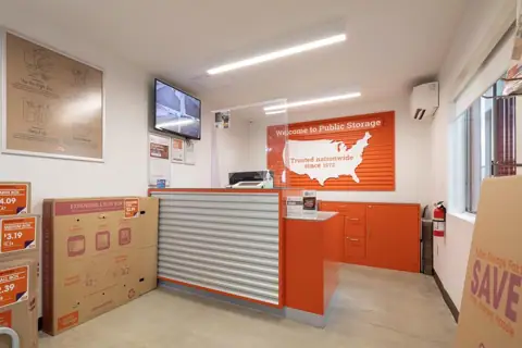 Public Storage photo 3