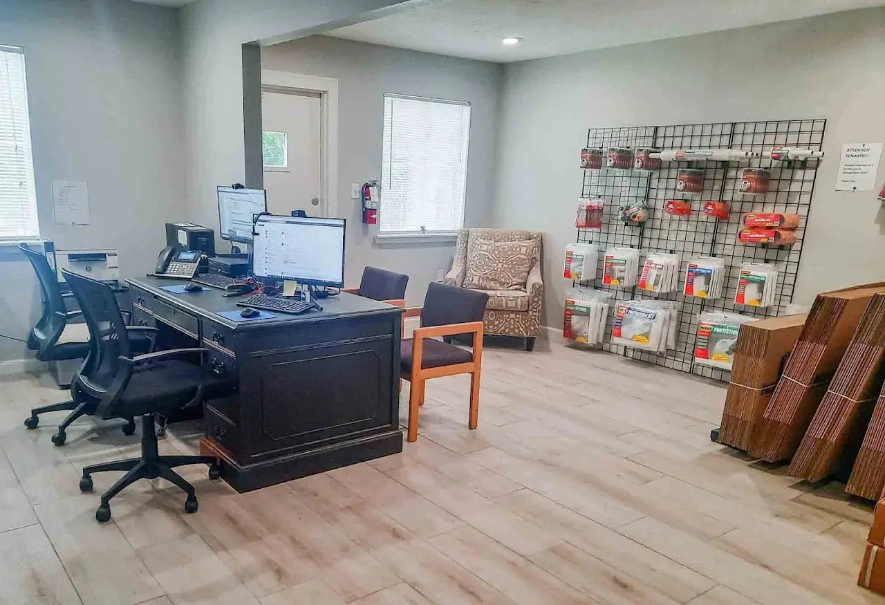 Mini Mall Storage - Conroe TX, RV storage in Conroe