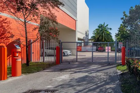 Public Storage photo 3