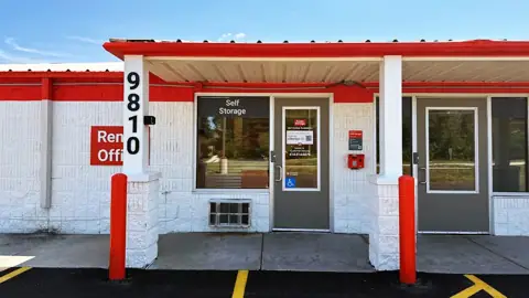 Public Storage in Oak Creek, WI