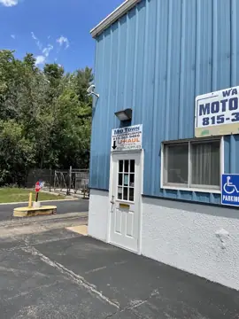 Midtown Self-Storage Center in McHenry, IL