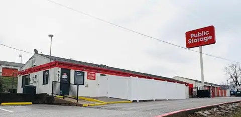 Public Storage photo 3